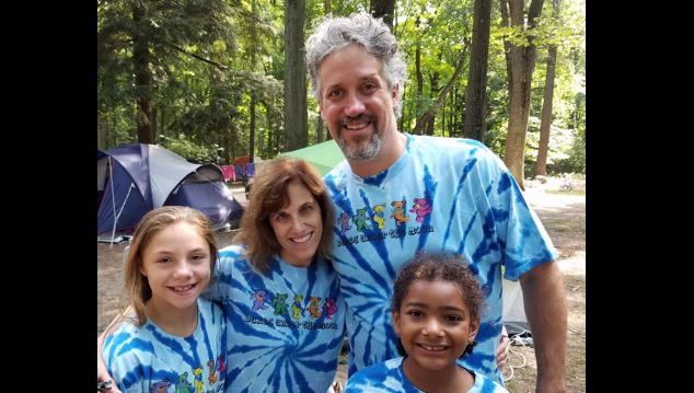 Michigan Community Left Stunned After Family of 4 Killed While on Vacation