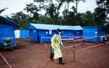 U.S. Medic Declared Ebola-Free, Leaves Nebraska Quarantine