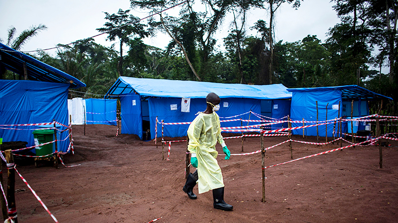 U.S. Medic Declared Ebola-Free, Leaves Nebraska Quarantine