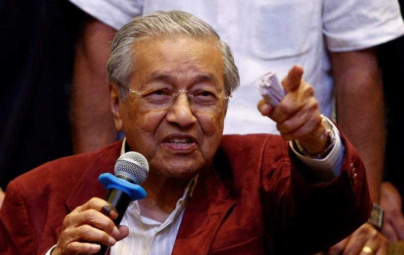 After ‘The Malaysia Tsunami,’ Mahathir Says Urgency to Form New Government