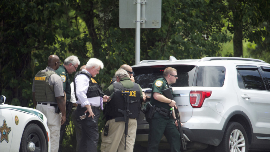 Major Update on Shooter in Florida Standoff