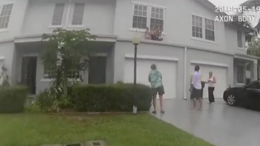Woman, 2 Children Spotted on Second-Floor Ledge—Police Response Captured on Bodycam