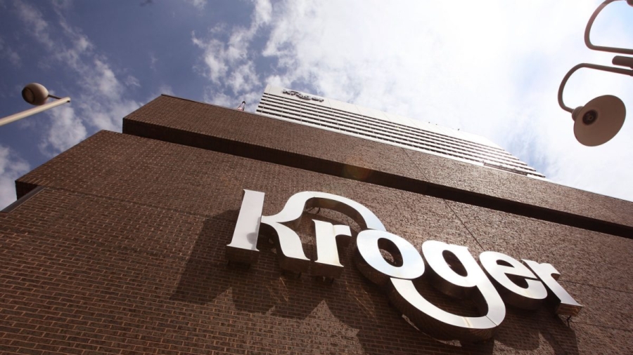 Woman Bashes Into Glass Window at Kroger’s and Sues the Contractor