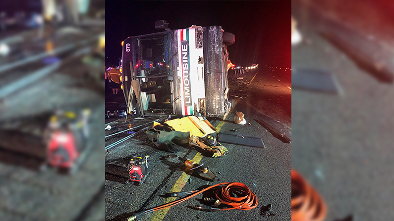 3 Killed, 22 Hospitalized in New Mexico Passenger Bus Crash