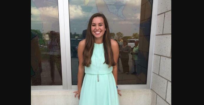 Police Officers Search Hog Farm for Missing Iowa Student Mollie Tibbetts