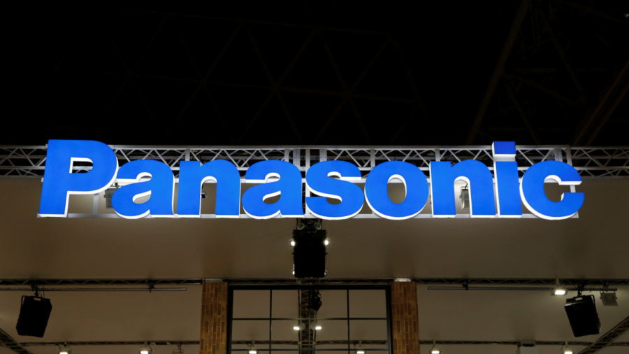 Panasonic Joins Effort to License out Low-Cost OLED Panel-Making Process
