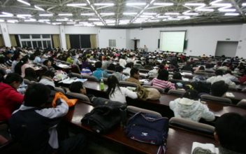 Chinese Professor Fired From University for Publishing ‘Politically Incorrect Views’ Online