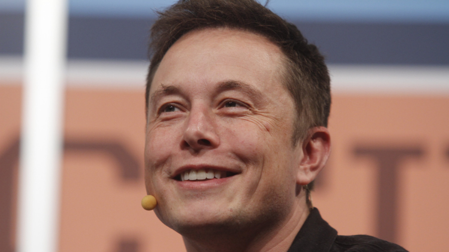 Musk Tells Newspaper He’s Cracking Under Stress of Tesla Job