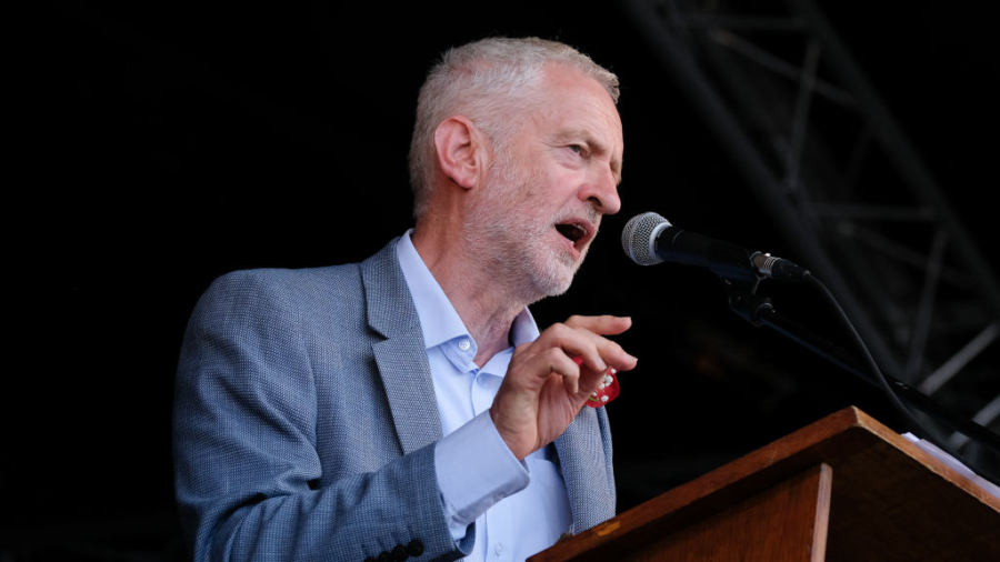 UK’s Corbyn Breaks Silence on Anti-Semitism, Stokes More Ire
