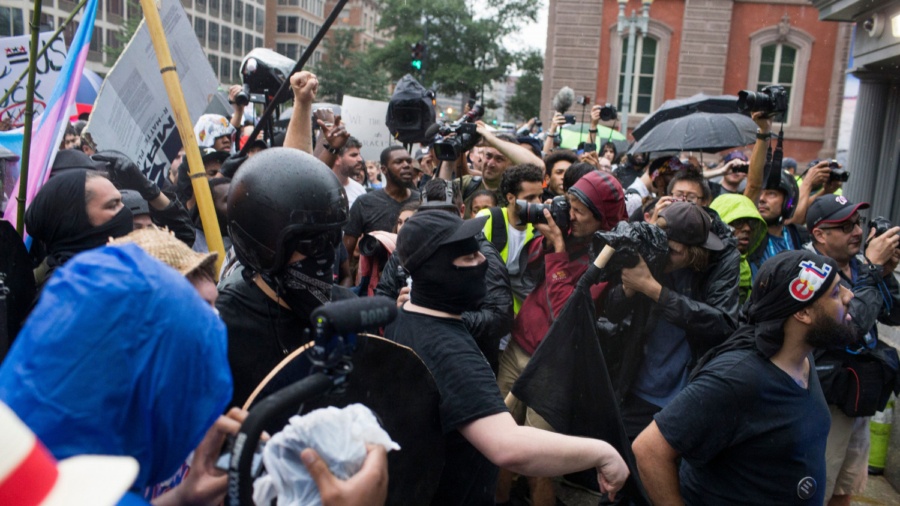 Police Arrest 16 Antifa Members During Clashes in Philadelphia