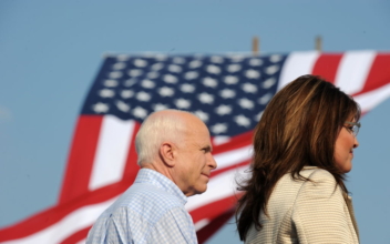 Sarah Palin Not Invited to John McCain’s Funeral: Reports