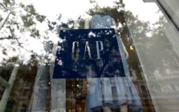 Mall Owner Sues Gap for Rent on CCP Virus-Shuttered Stores