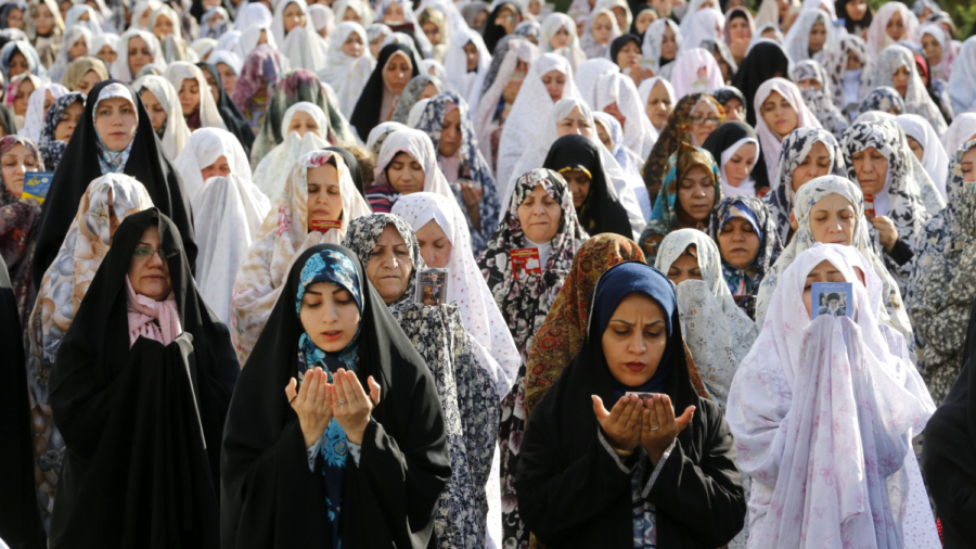 Iranian Sunnis Say Police Blocked Eid Prayers in Four Tehran Districts