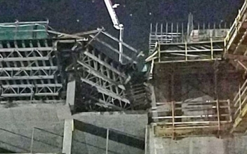 Two Dead After Scaffolding Collapses Near Disney World