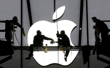 Apple Workers Reject Return-to-Work Mandate