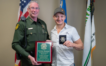 Actor Jeremy Renner Named ‘Special Deputy Sheriff’ for Supporting Law Enforcement