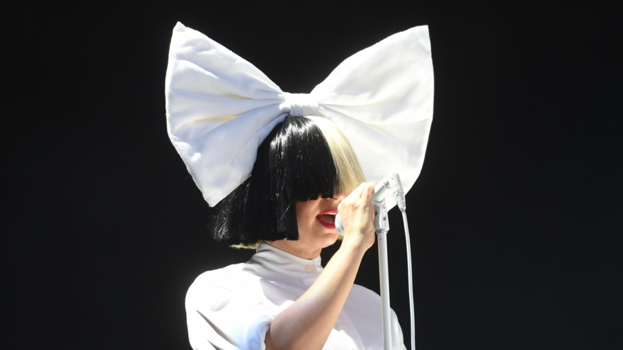 Singer Sia’s 8-year Sobriety Commemoration Echoed by Fans and Followers