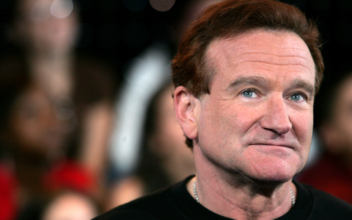 A Selection of Robin Williams’ Personal Items Are up for Auction