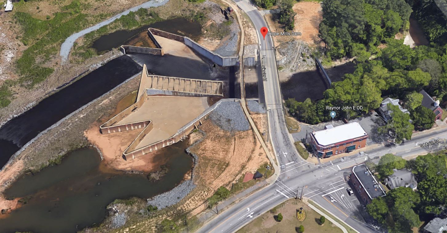 The Hope Mills dam in Fayetteville, N.C. on Jun. 2012. (Screenshot/Google Maps)