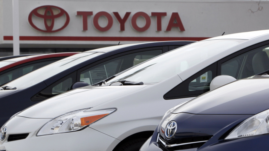 Auto Industry Faces Semiconductor Shortage