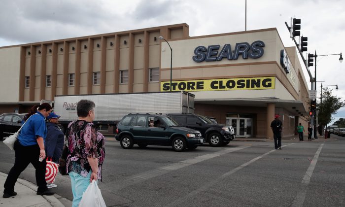 Sears Files Just as Things Are Looking up for U.S. Retail