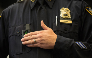 DOJ to Require Federal Officers to Wear Body Cameras for Search and Arrest Warrants