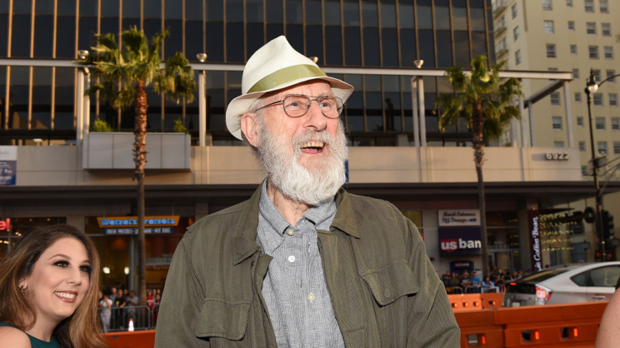 Actor James Cromwell: ‘Blood in the Streets’ If Democrats Don’t Win Midterms