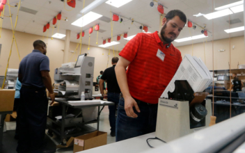 Broward County Misses Machine Recount Deadline by 2 Minutes as Hand Recount Starts