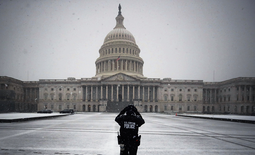Federal Offices in Washington Close Over Winter Storm