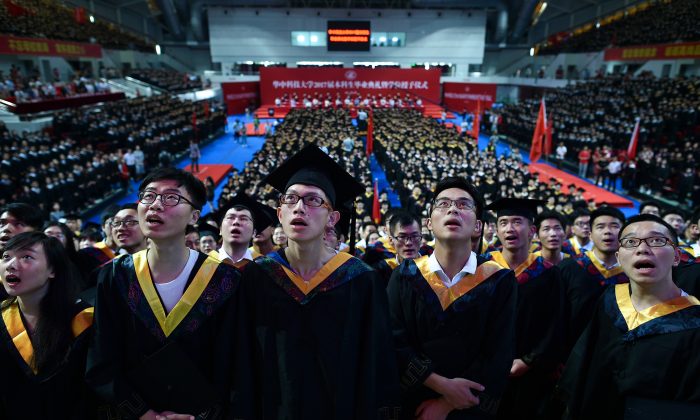 Fearing Espionage, US Weighs Tighter Rules on Chinese Students