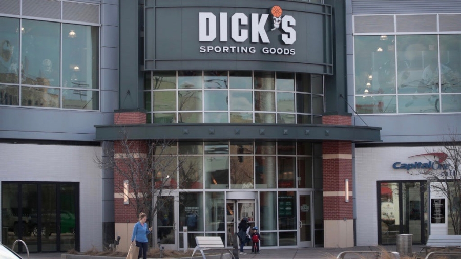 Dick’s Sporting Goods Sees Further Sales Drop After Gun Policy Changes