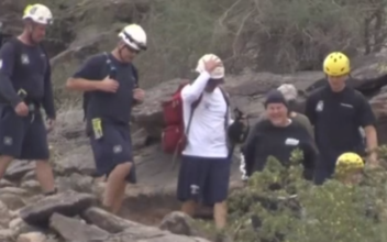 Phoenix Hiker Rescued From Trapped in a Crevice