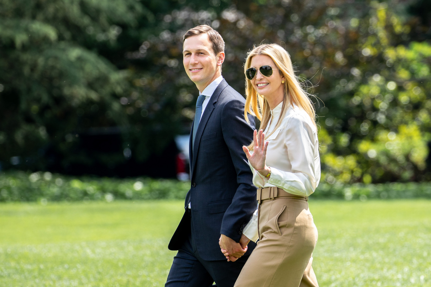 Jared Kushner and Ivanka Trump depart from the White House in Washington to Camp David on June 1, 2018. (Samira Bouaou/The Epoch Times)