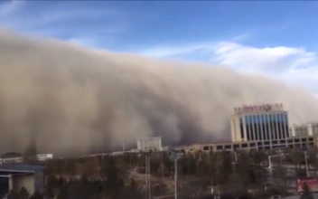 Sandstorm Created ‘Wall of Sand’ Hundred Meters High That Hit China
