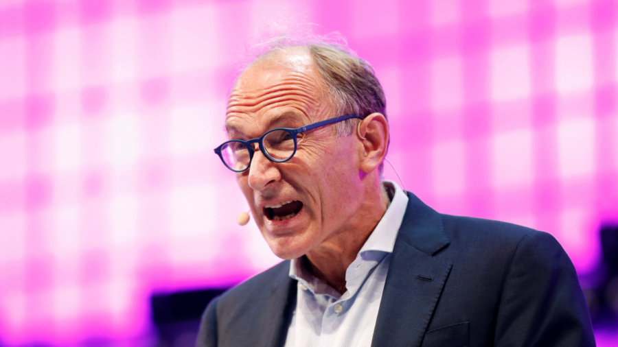 Don’t Leave Half the World Offline and Behind, Urges Web Founder Tim Berners-Lee