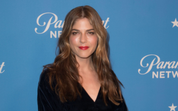 Selma Blair Brought to Tears by Her Horse After MS Keeps Her From Riding