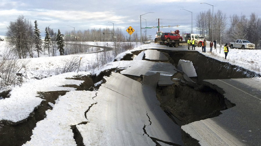 Powerful Aftershocks Arrive in Alaska for Beginning of the New Year
