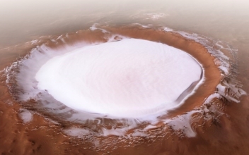 Space Camera Snaps Stunning ‘Winter Wonderland’ Photos of Giant Ice Crater on Mars