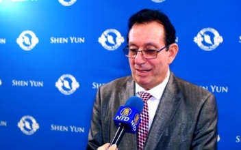 Shen Yun ‘A Must See,’ Says University Executive Advisor