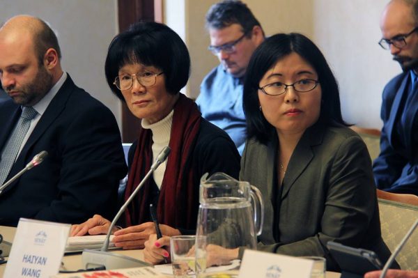 Ms. Liu and a representative of the NGO WOIPFG Mrs. Haiyen Wang. (Lukáš Kruťa/The Epoch Times)