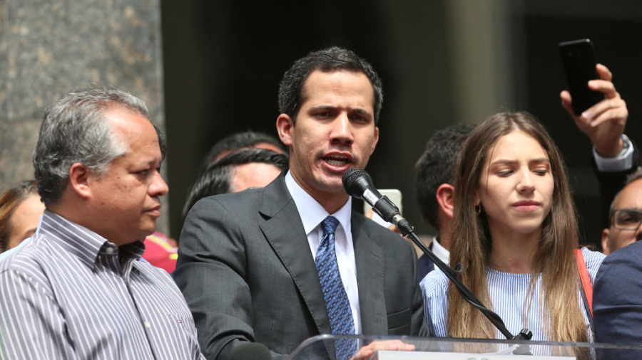 US Asks World to ‘Pick a Side’ on Venezuela
