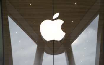 Supreme Court Lets App Store Antitrust Suit Proceed Against Apple