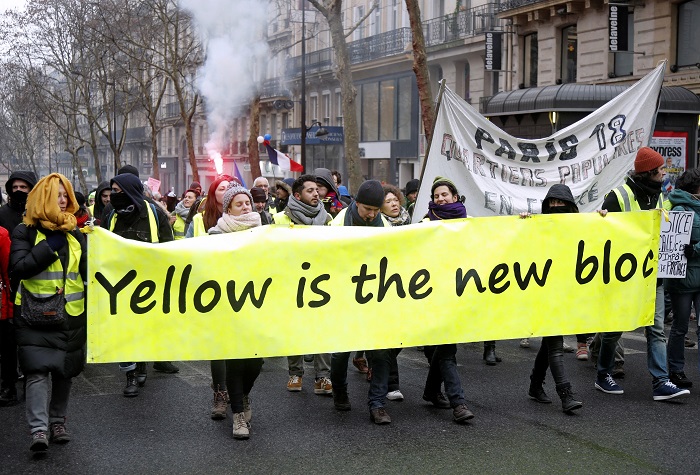 French ‘Yellow Vests’ Defy President Macron Again in Tense Protests