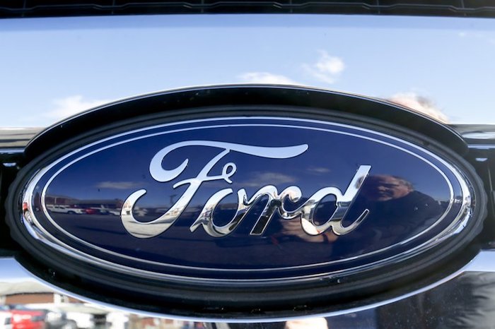 Ford Recalls Over 953,000 Vehicles to Replace Inflators