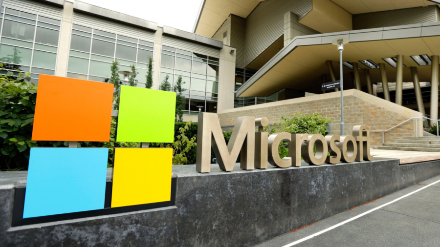Pentagon Hands Microsoft $10B ‘War Cloud’ Deal, Snubs Amazon