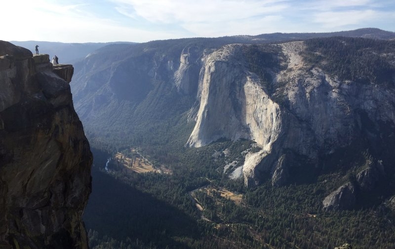 Woman Fatally Struck by Ice and Rock in Yosemite National Park