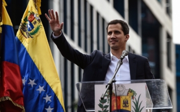 Trump Recognizes Venezuela Opposition Leader as Legitimate Interim President