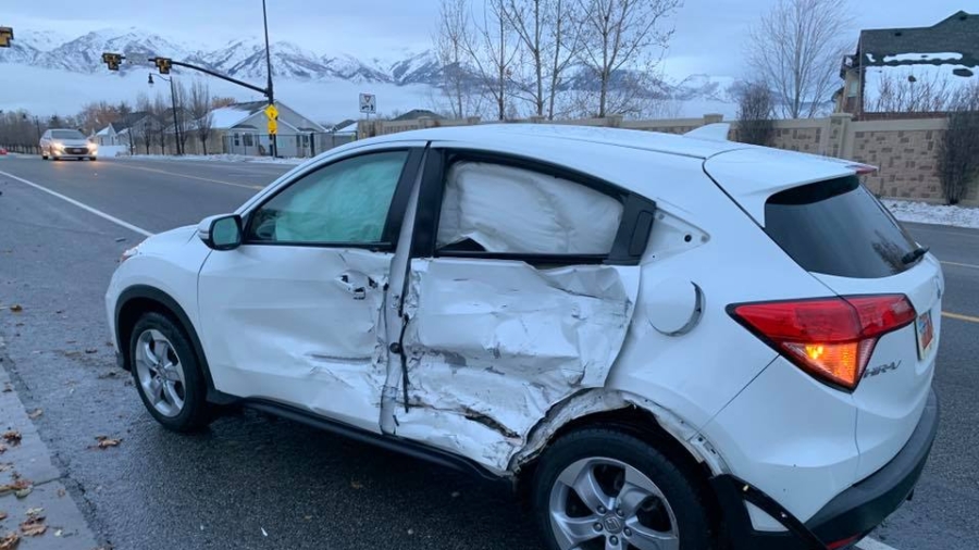 Police: Driver Who Crashed While Blindfolded Was Doing ‘Bird Box Challenge’