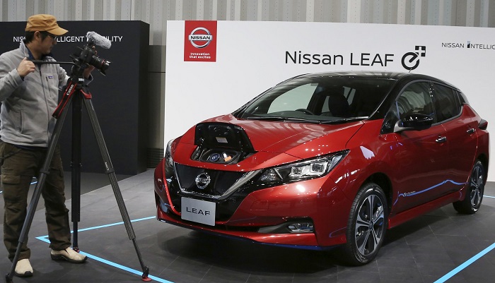 Nissan Unveils New Leaf Car After Ghosn’s Arrest Delays It