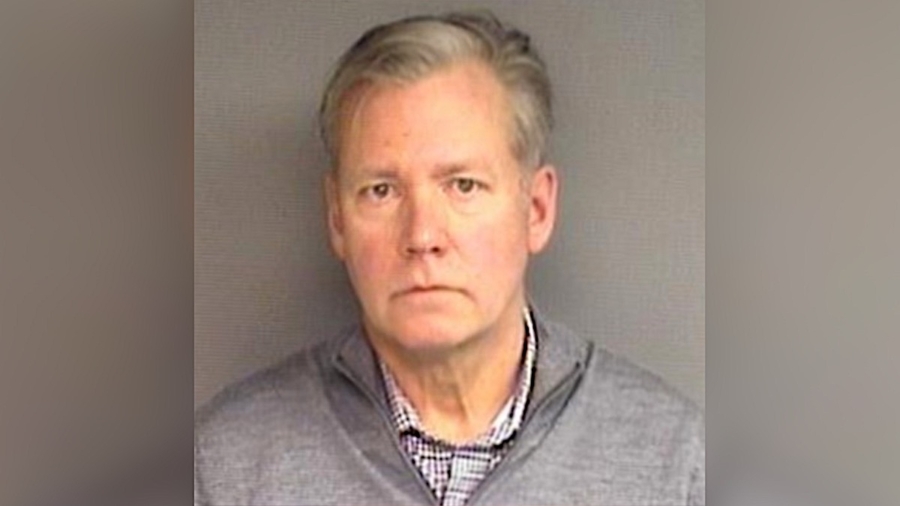 ‘To Catch a Predator’ Host Chris Hansen Arrested for $13,000 in Bounced Checks